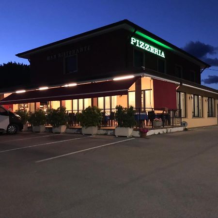 Albergo Ristorante Sottocastello Cassacco Екстер'єр фото